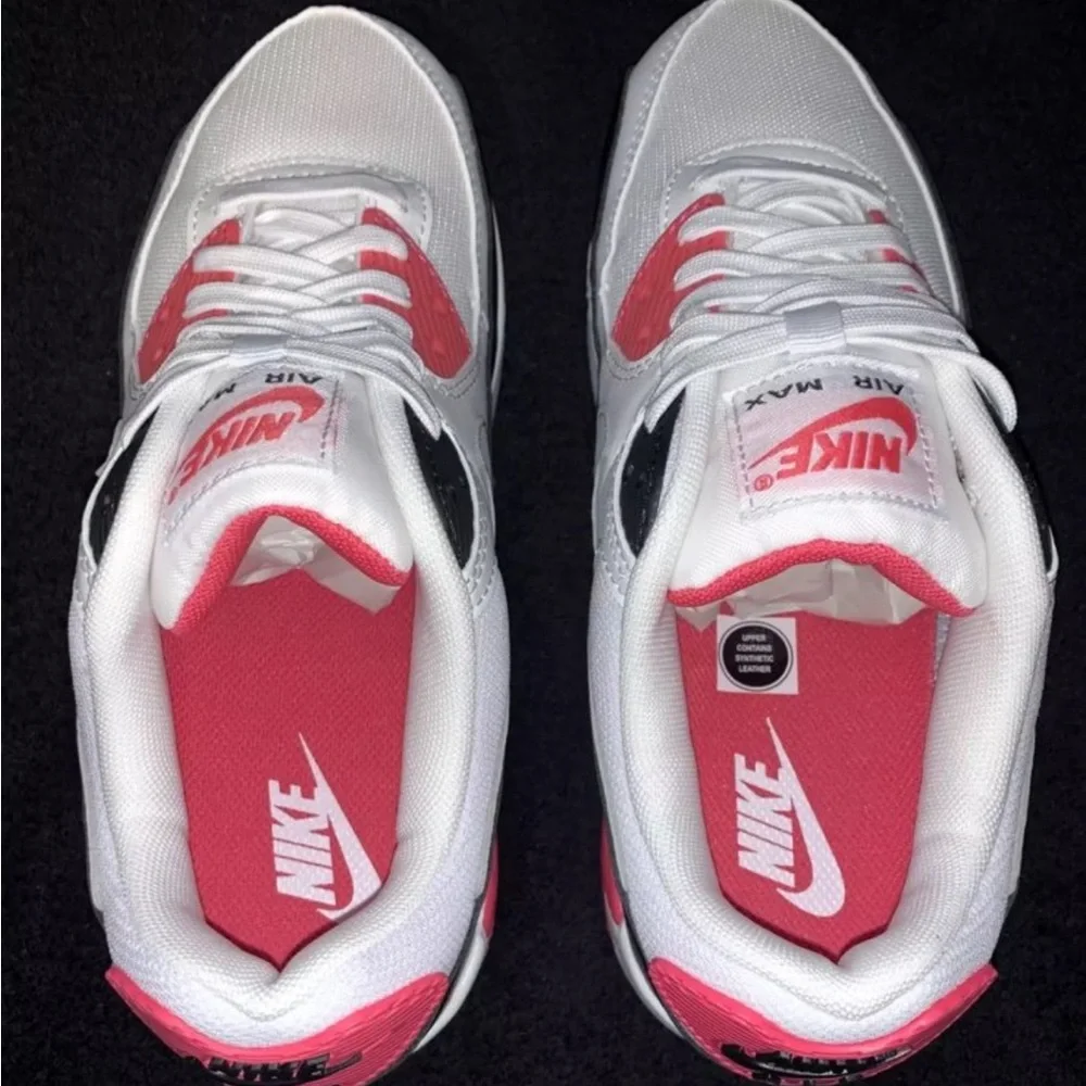 NIKE WMNS Air Max 90 White Aster Pink DH8010 105 - Sz 10/11 available - Picture 5 of 9